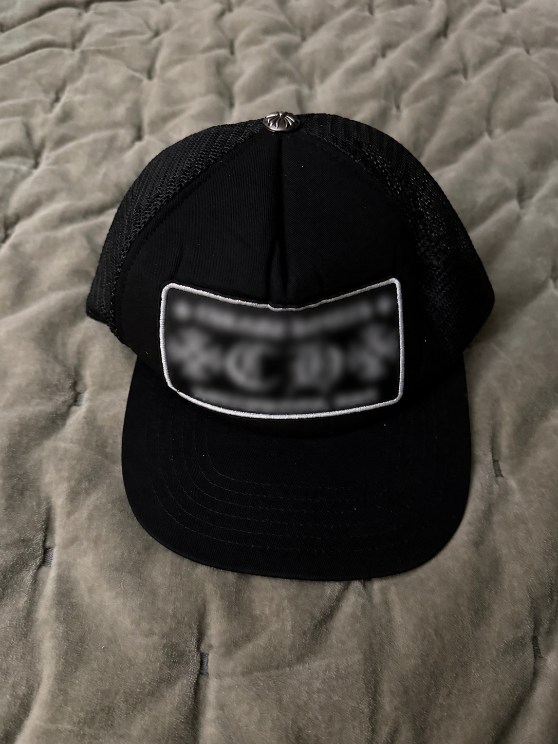 RS Black/White Hat
